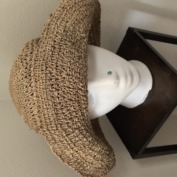 Accessories - Stylish Tan Woven Sun Hat